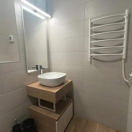 Cozy At Romexpo Bukarest