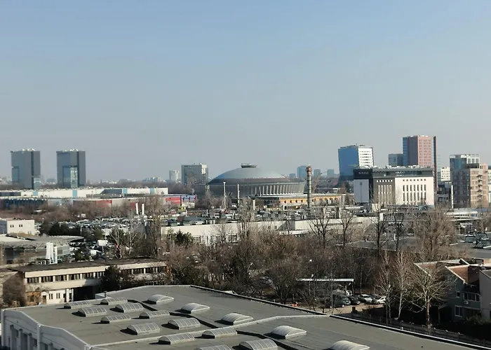 Cozy At Romexpo 公寓 *