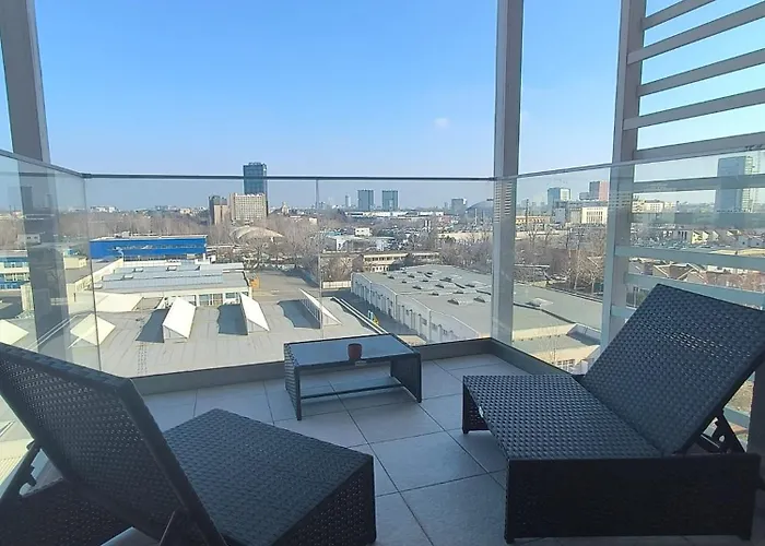 Cozy At Romexpo 公寓