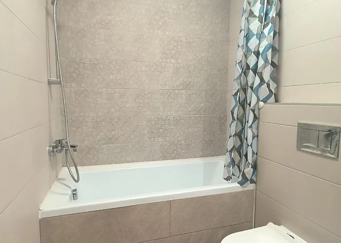 Cozy At Romexpo 布加勒斯特